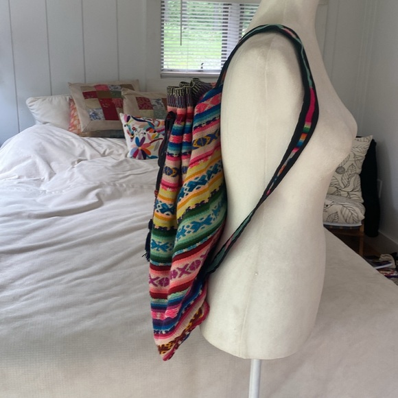 Beautiful colorful one of a kind Mexican made back pack, book bag wool fabric - Picture 5 of 12